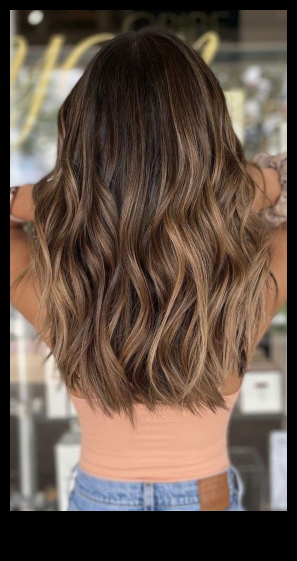 امرأة سمراء Balayage Bliss تسليط الضوء على الشمس للحصول على مظهر طبيعي 4 امرأة سمراء Balayage Bliss: تسليط الضوء على الشمس لإلقاء نظرة طبيعية